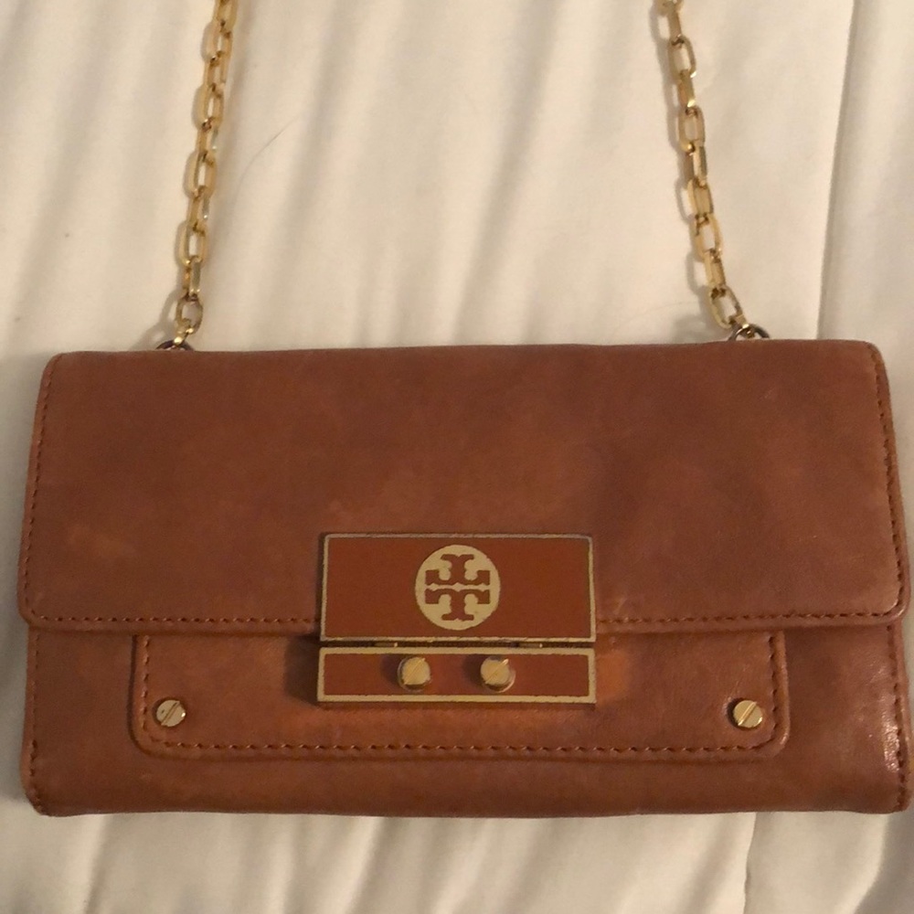 Tory Burch clutch good condition